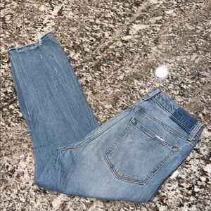 Abercrombie & Fitch Ultra High-Rise Mom Jean - Light Blue